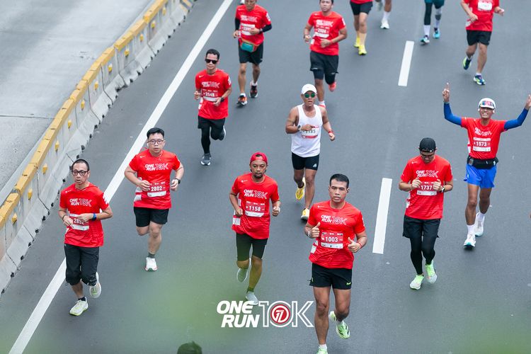 Race photo from ONE RUN 10K 2025
