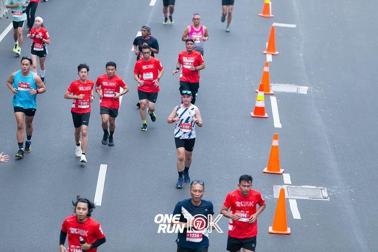 Race photo from ONE RUN 10K 2025