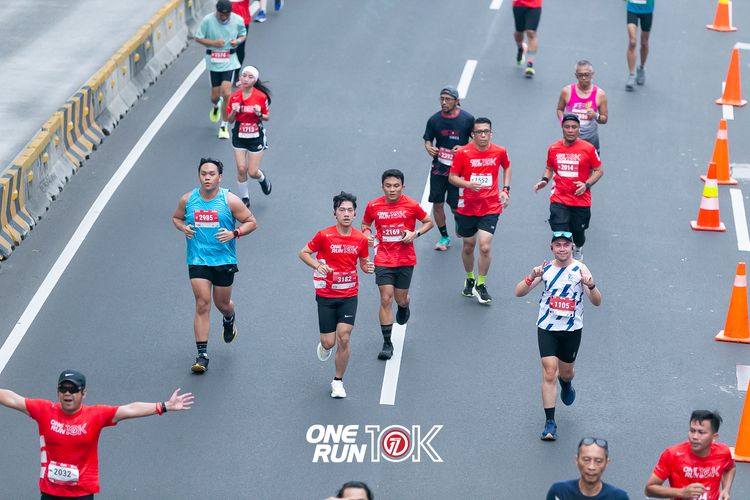 Race photo from ONE RUN 10K 2025