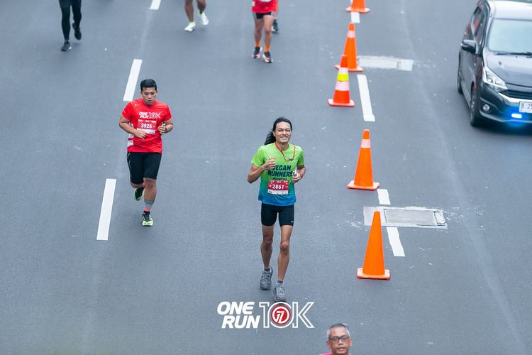 Race photo from ONE RUN 10K 2025