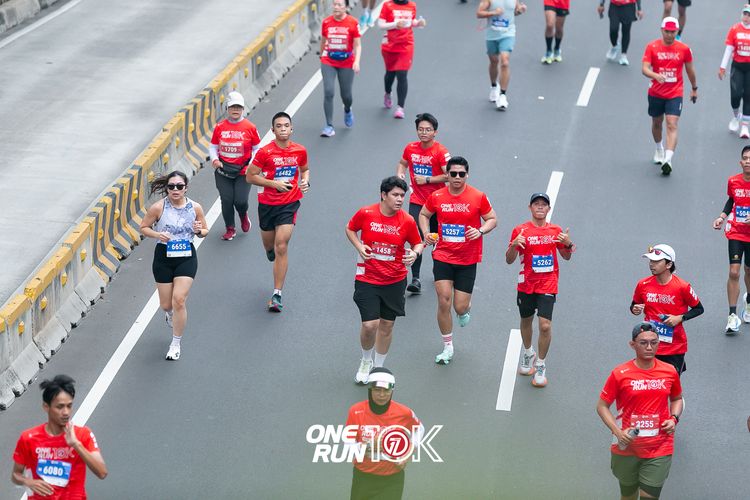 Race photo from ONE RUN 10K 2025