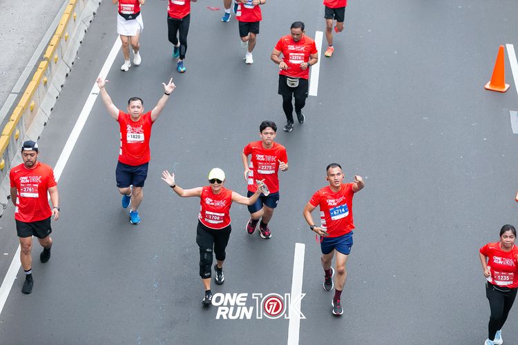Race photo from ONE RUN 10K 2025