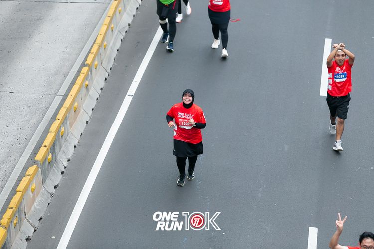 Race photo from ONE RUN 10K 2025