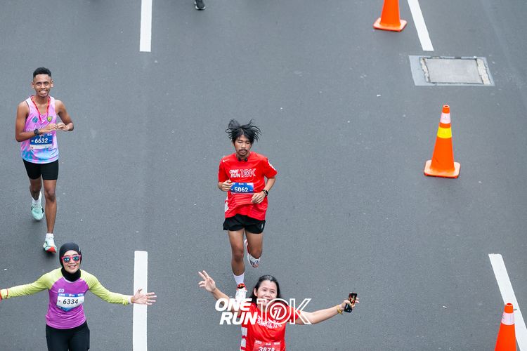 Race photo from ONE RUN 10K 2025