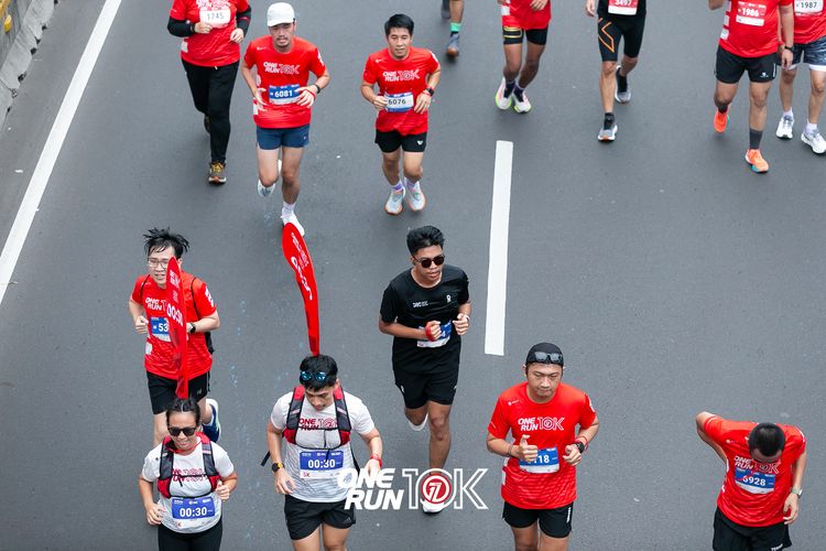 Race photo from ONE RUN 10K 2025