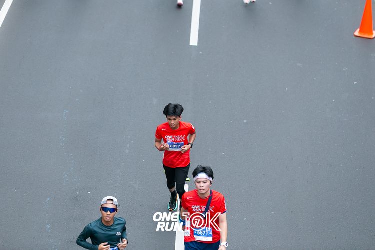 Race photo from ONE RUN 10K 2025