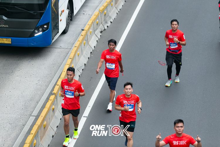 Race photo from ONE RUN 10K 2025