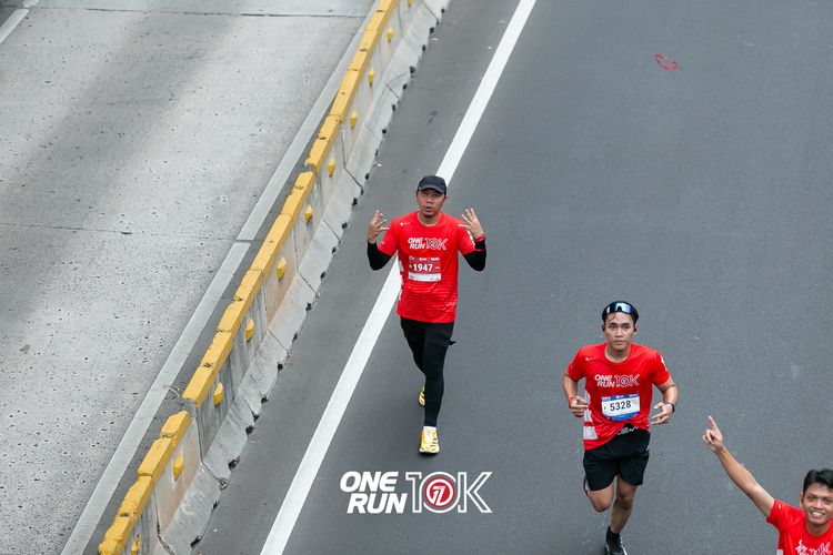 Race photo from ONE RUN 10K 2025