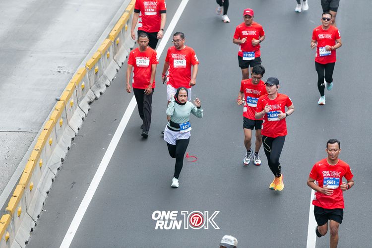 Race photo from ONE RUN 10K 2025