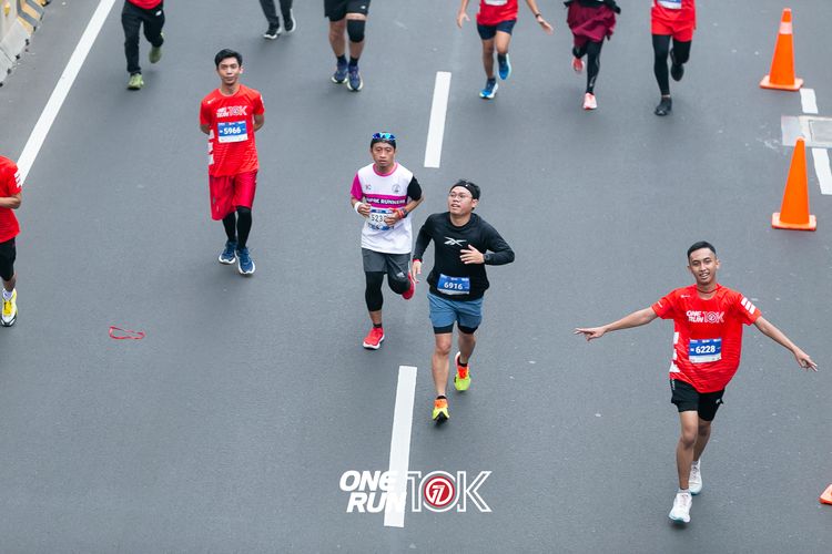 Race photo from ONE RUN 10K 2025