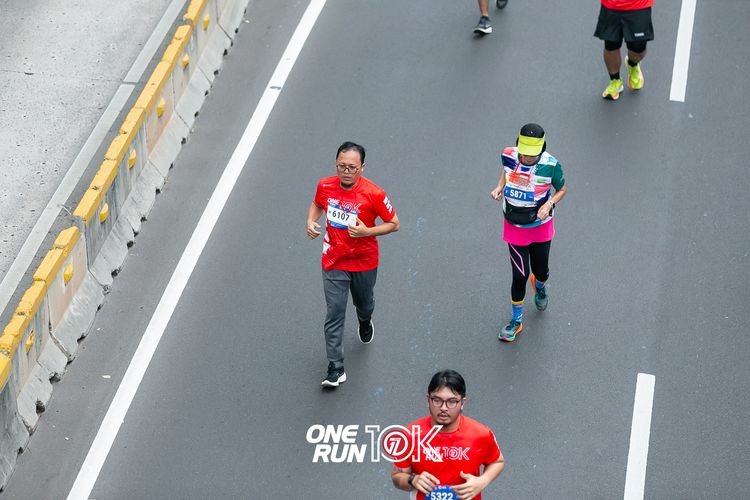 Race photo from ONE RUN 10K 2025