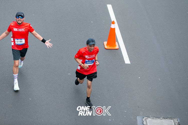 Race photo from ONE RUN 10K 2025