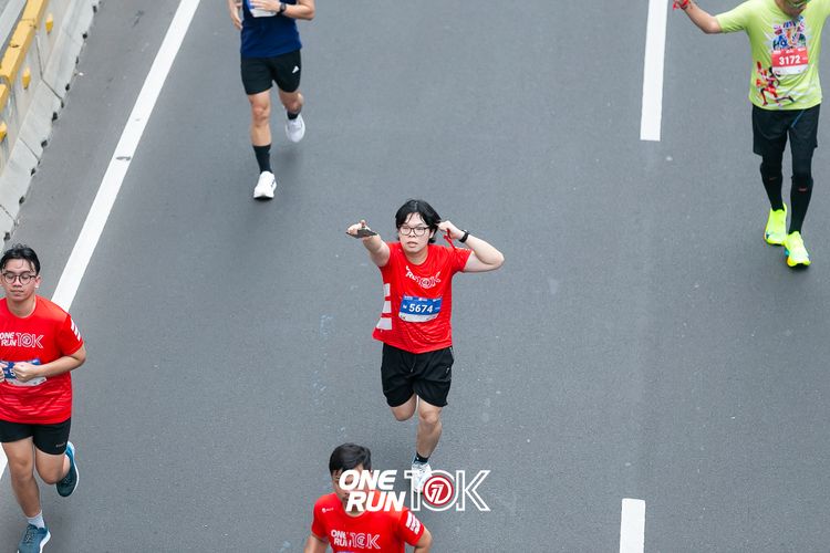 Race photo from ONE RUN 10K 2025