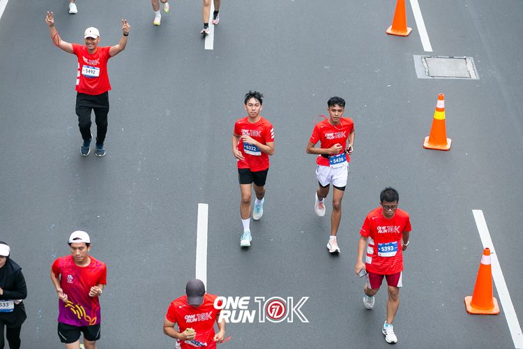 Race photo from ONE RUN 10K 2025
