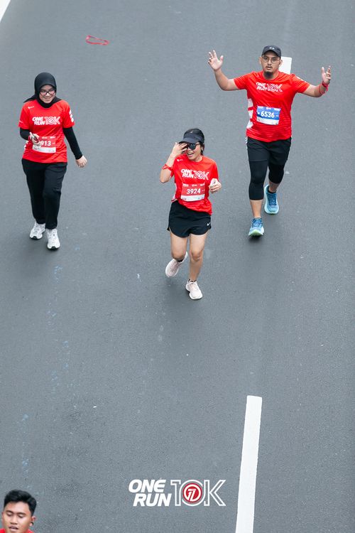 Race photo from ONE RUN 10K 2025