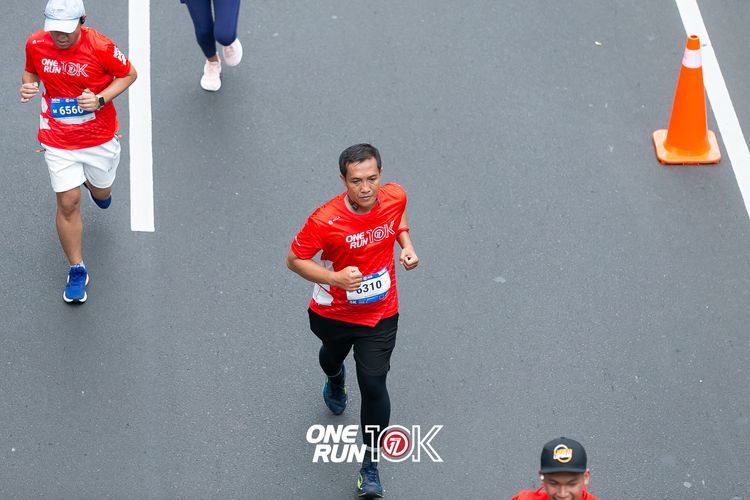 Race photo from ONE RUN 10K 2025