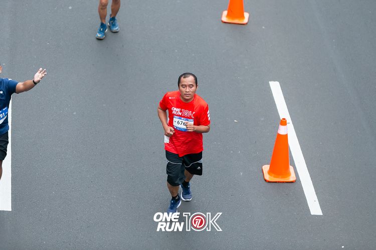 Race photo from ONE RUN 10K 2025