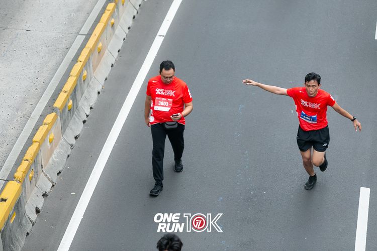 Race photo from ONE RUN 10K 2025