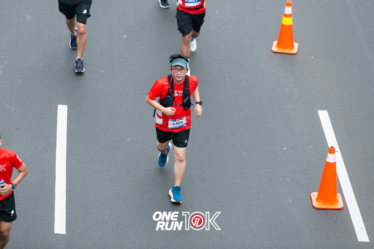 Race photo from ONE RUN 10K 2025
