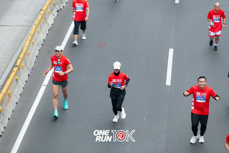Race photo from ONE RUN 10K 2025