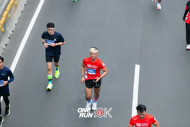 Race photo from ONE RUN 10K 2025