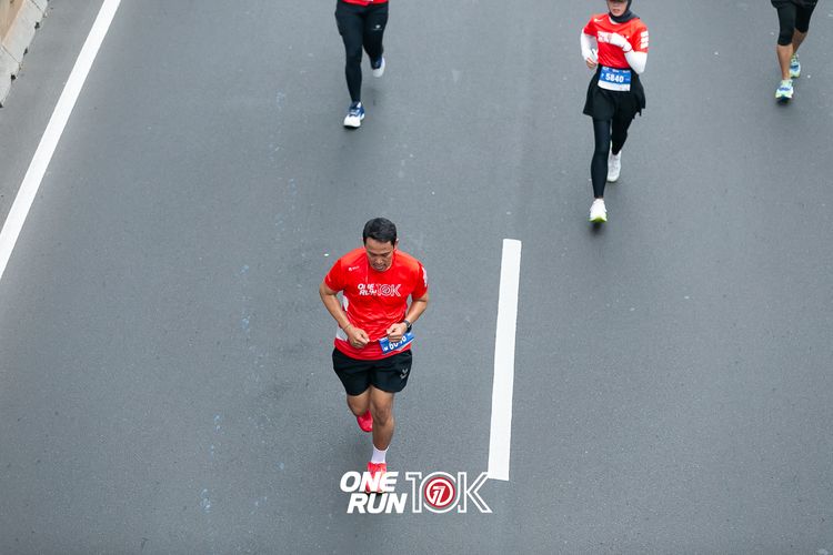 Race photo from ONE RUN 10K 2025