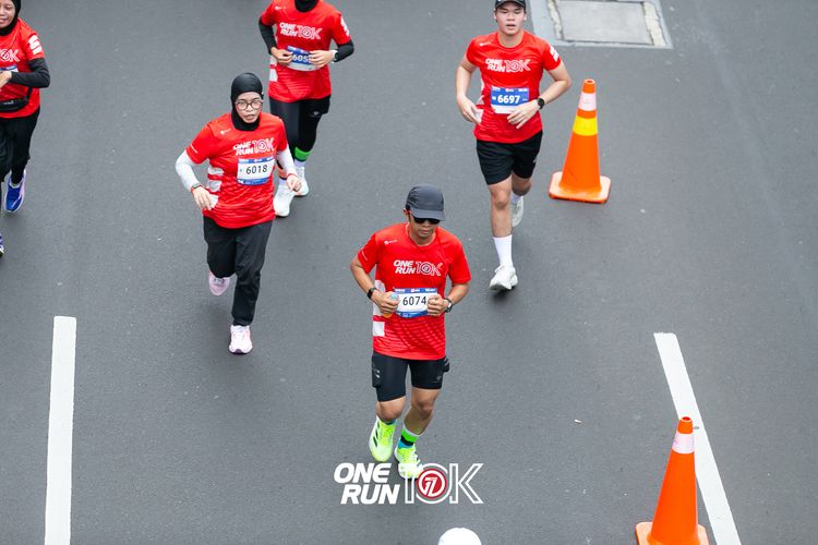 Race photo from ONE RUN 10K 2025