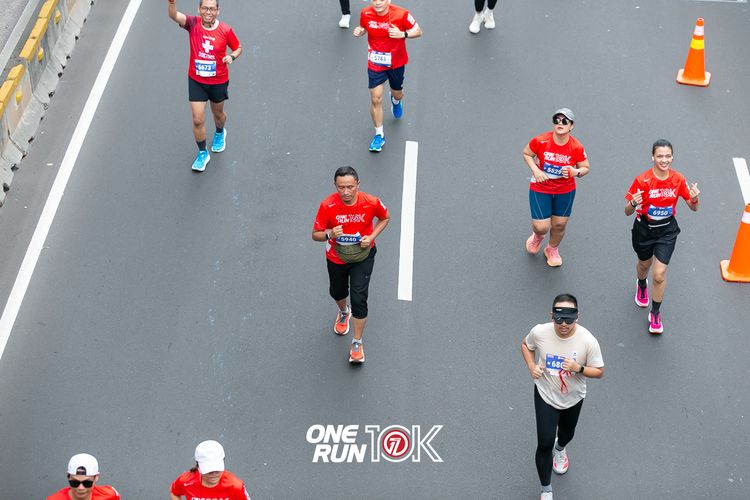 Race photo from ONE RUN 10K 2025