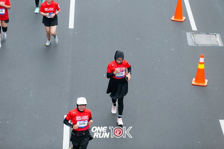Race photo from ONE RUN 10K 2025
