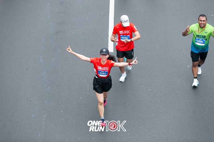 Race photo from ONE RUN 10K 2025
