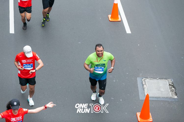 Race photo from ONE RUN 10K 2025