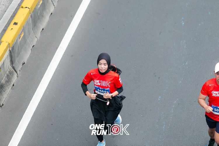 Race photo from ONE RUN 10K 2025