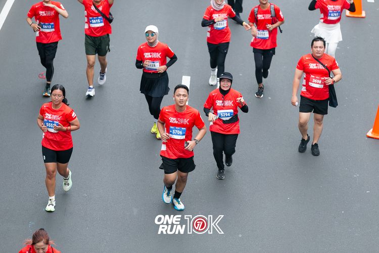 Race photo from ONE RUN 10K 2025