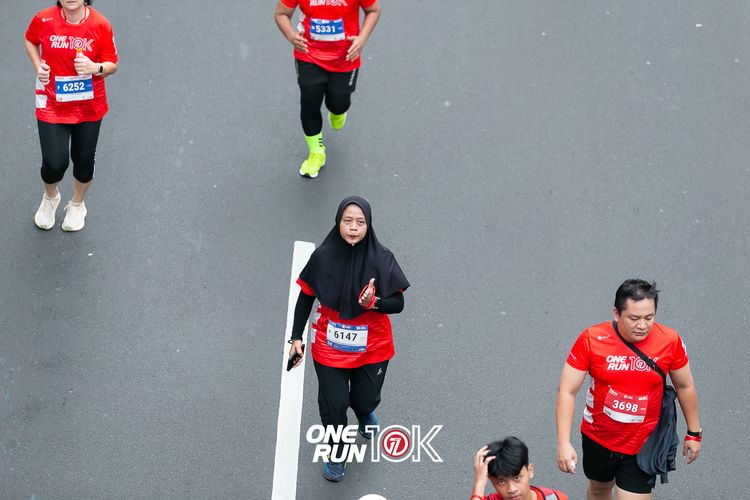 Race photo from ONE RUN 10K 2025