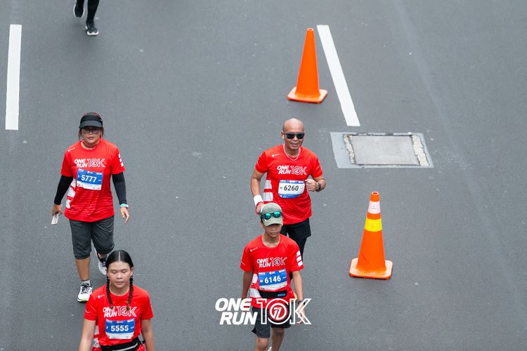 Race photo from ONE RUN 10K 2025