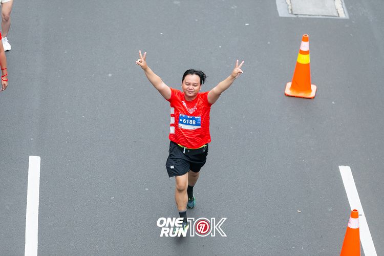 Race photo from ONE RUN 10K 2025