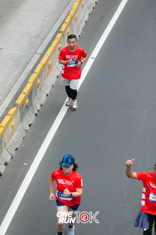Race photo from ONE RUN 10K 2025