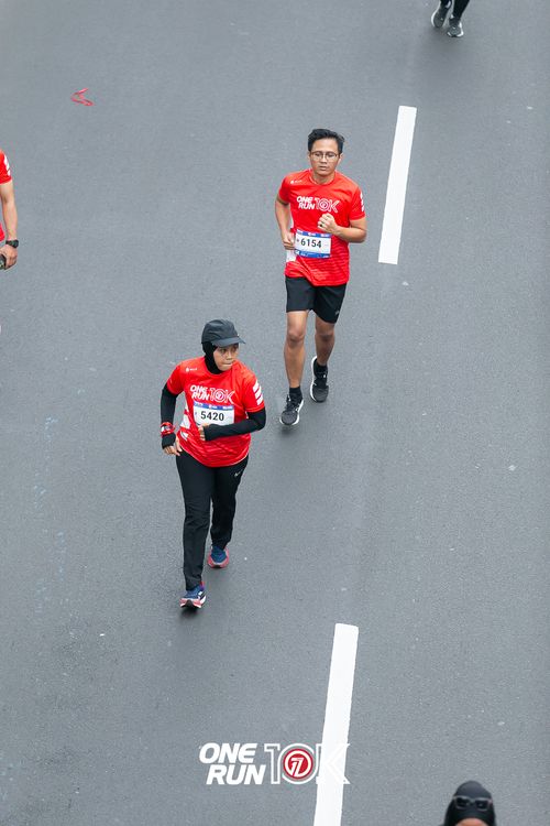 Race photo from ONE RUN 10K 2025