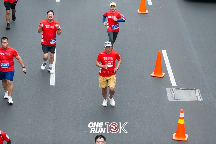 Race photo from ONE RUN 10K 2025