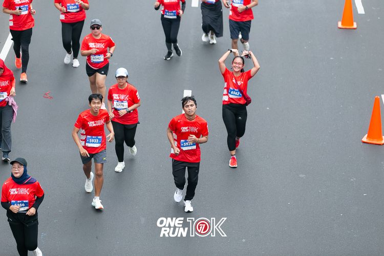 Race photo from ONE RUN 10K 2025