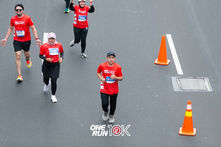 Race photo from ONE RUN 10K 2025