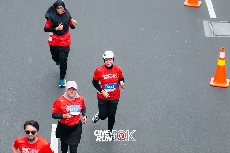 Race photo from ONE RUN 10K 2025