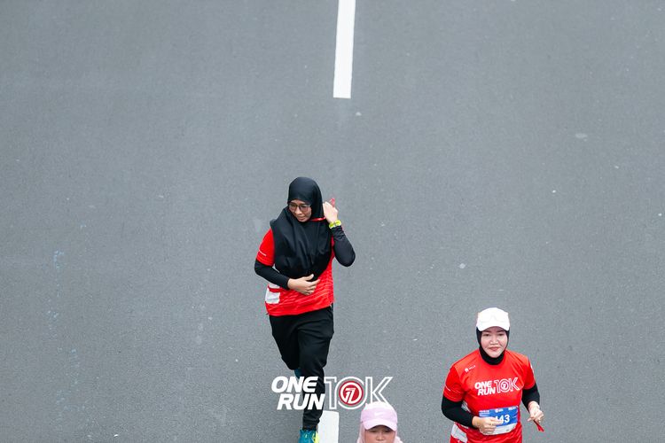 Race photo from ONE RUN 10K 2025
