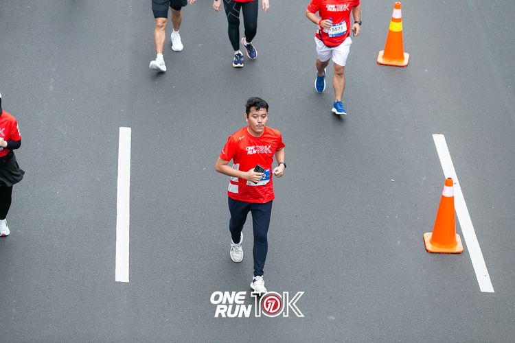 Race photo from ONE RUN 10K 2025