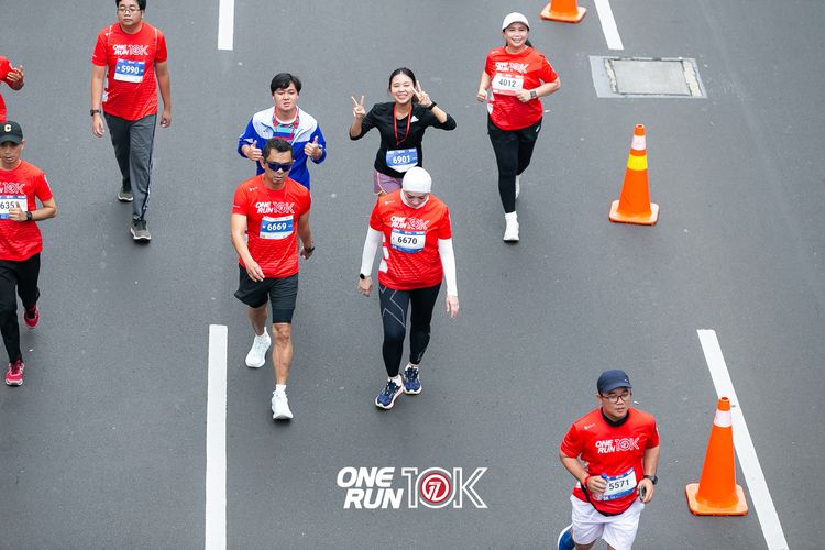 Race photo from ONE RUN 10K 2025
