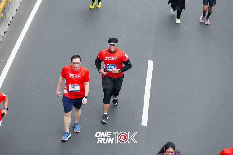 Race photo from ONE RUN 10K 2025
