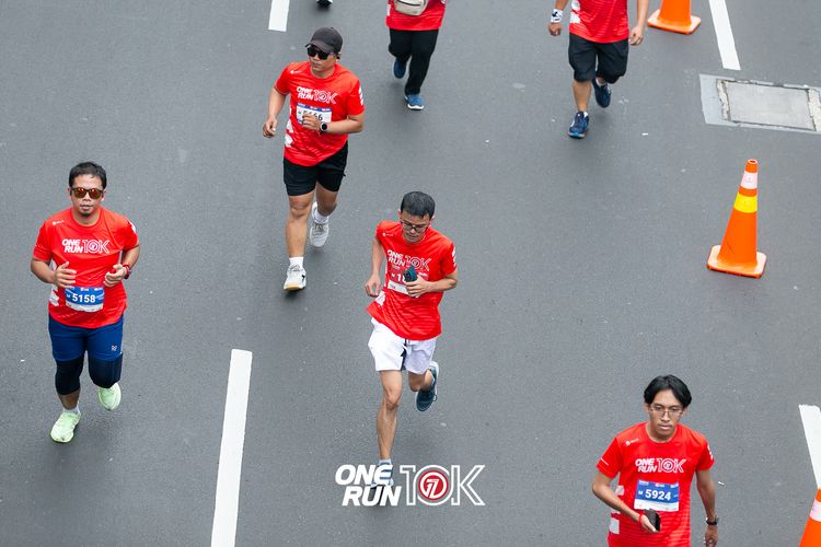 Race photo from ONE RUN 10K 2025