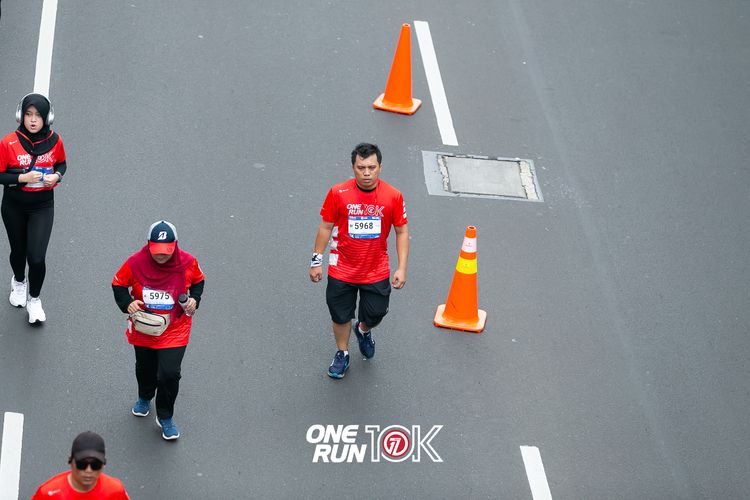 Race photo from ONE RUN 10K 2025