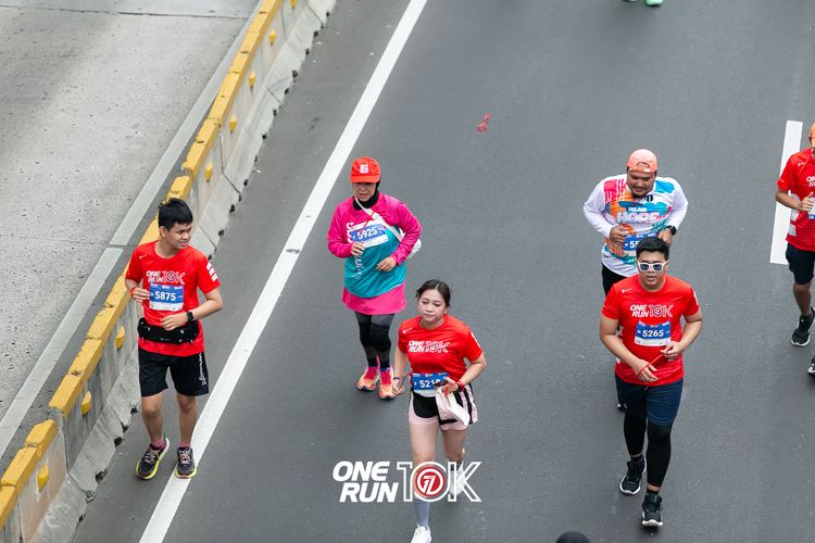 Race photo from ONE RUN 10K 2025