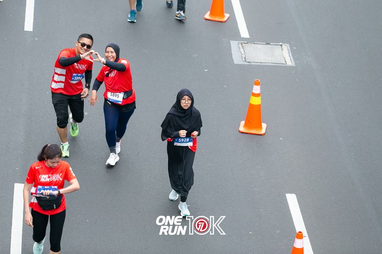 Race photo from ONE RUN 10K 2025